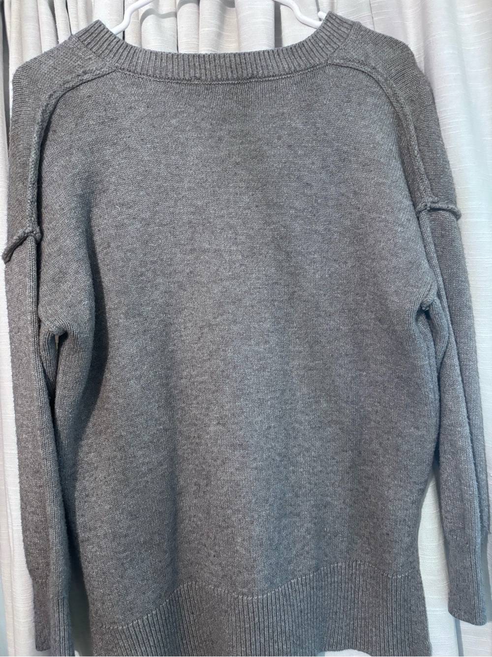 Philosophy Republic Clothing Gray Oversized V-Neck Sweater Size Large
